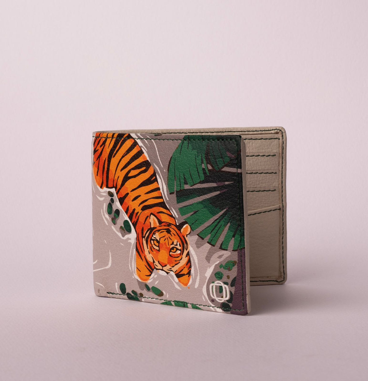 Mens Bifold wallet Buy 1 Get 1 Combo (Tiger and poker)