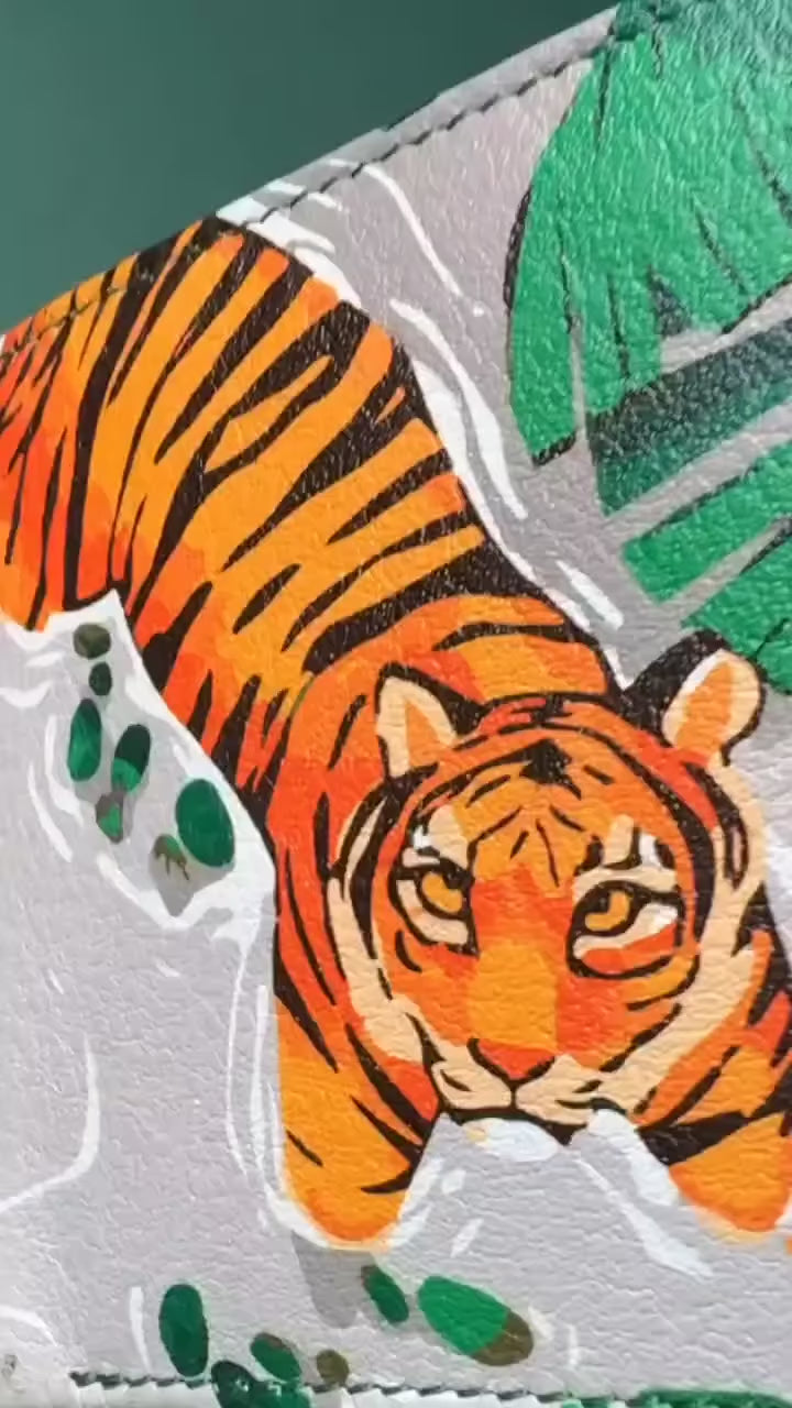 Tiger 1 Bifold wallet